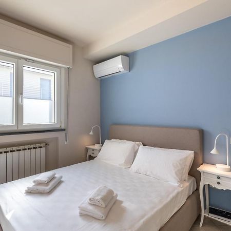 Viareggio Suite - Beach Apartment Luaran gambar