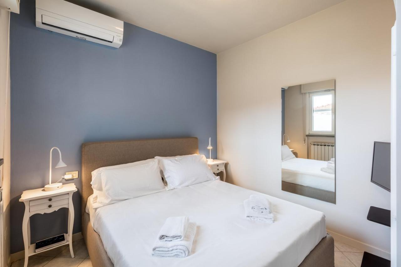 Viareggio Suite - Beach Apartment Luaran gambar